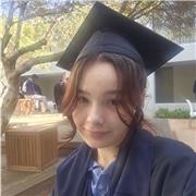 English Tutor for students of all ages for both Primary and High School.